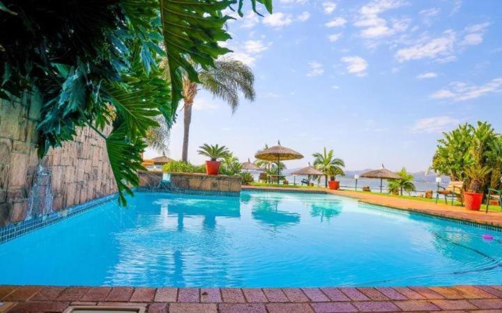 The Holiday House Harties Hartbeespoort Exterior photo