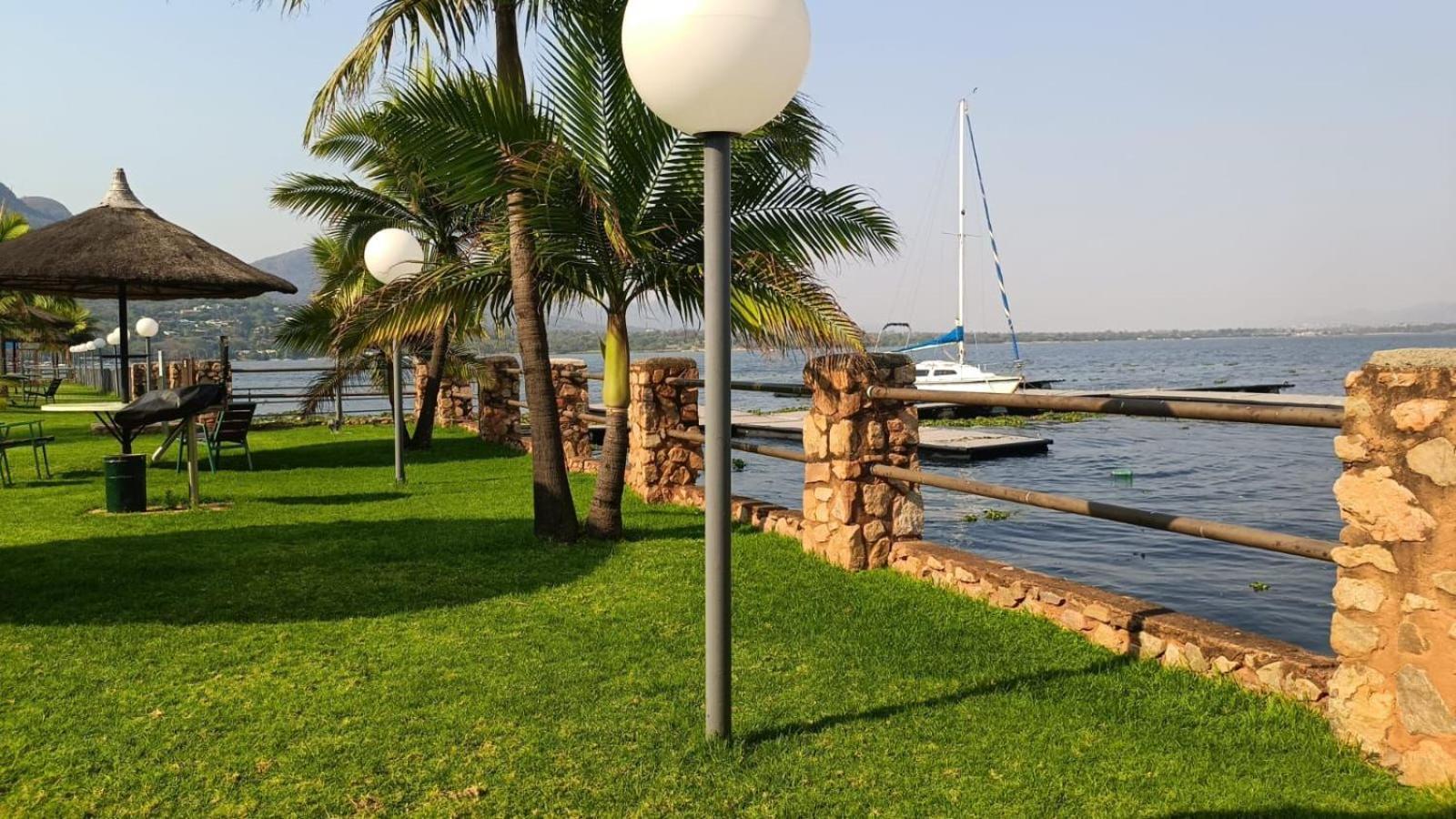 The Holiday House Harties Hartbeespoort Exterior photo